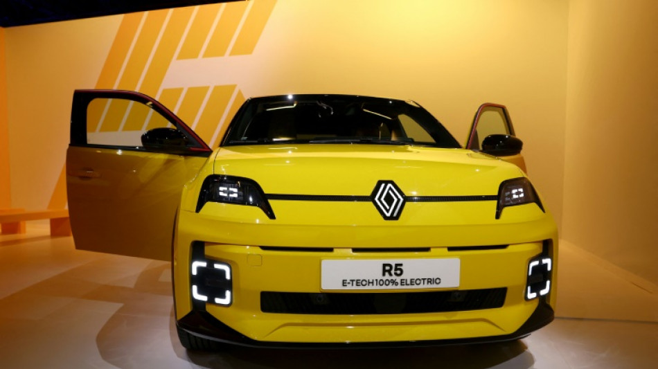 Renault: plus de 15.000 R5 &eacute;lectriques rappel&eacute;es pour une "potentielle impossibilit&eacute; de d&eacute;marrer"
