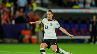 DFB-Frauen mit drei &Auml;nderungen - D&auml;britz beginnt erstmals