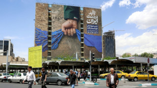 Oil falls, stocks climb on hopes of US-Iran Hormuz deal