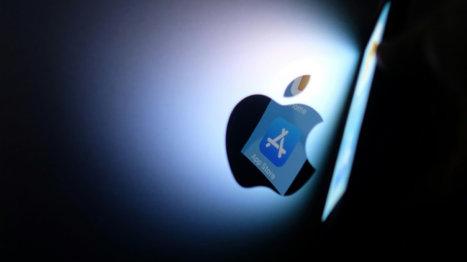 L'autorit&eacute; de la concurrence espagnole &eacute;tend son enqu&ecirc;te &agrave; l'encontre d'Apple