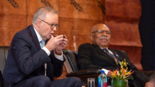 Australia signs defence alliance with Pacific nation Fiji 