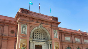 Quatro presos no Egito por roubo de joia da era faraônica, posteriormente fundida