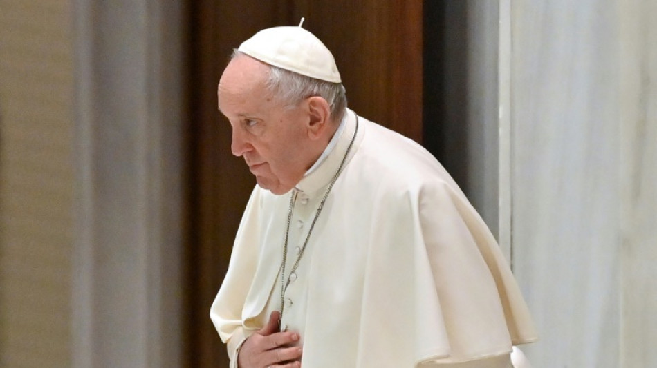Le pape Fran&ccedil;ois annule sa visite &agrave; Florence en raison d'une douleur "aigu&euml;" au genou 