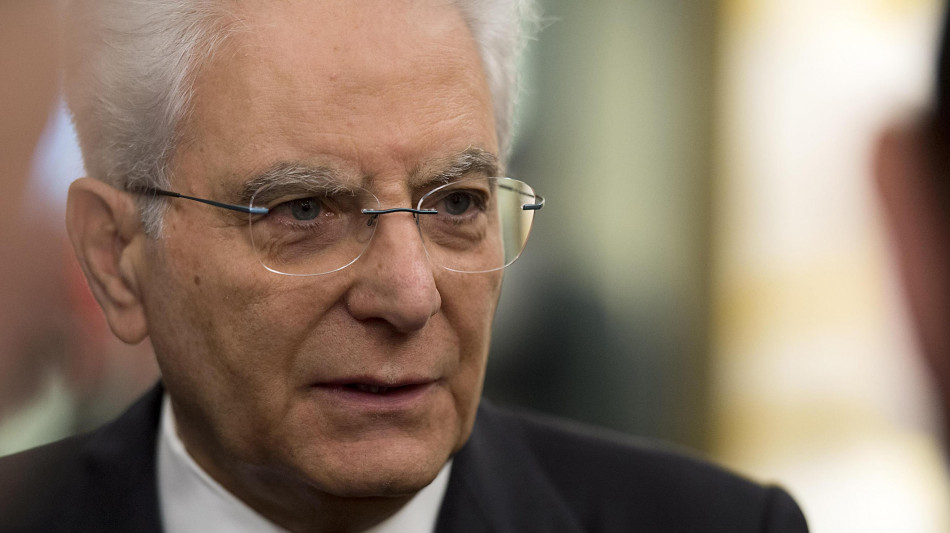Mattarella, cordoglio per la morte dei militari nel tragico incidente in Bosnia