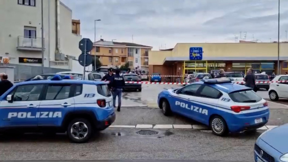 E' morta la donna ferita dal marito che si &egrave; suicidato