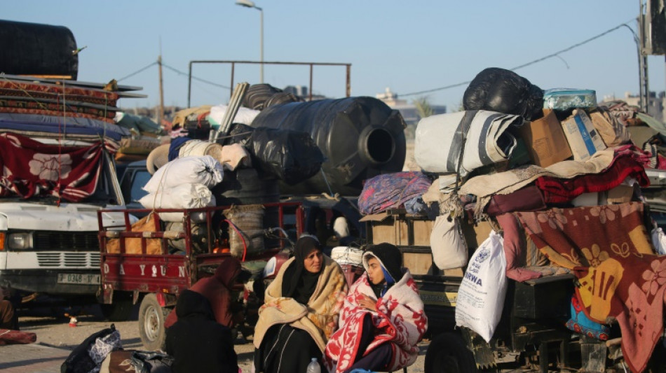 Milhares de palestinos come&ccedil;am a retornar ao norte de Gaza ap&oacute;s acordo entre Israel e Hamas