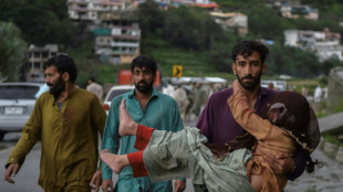 Pakist&aacute;n, que llora un millar de decesos, se prepara para nuevas inundaciones