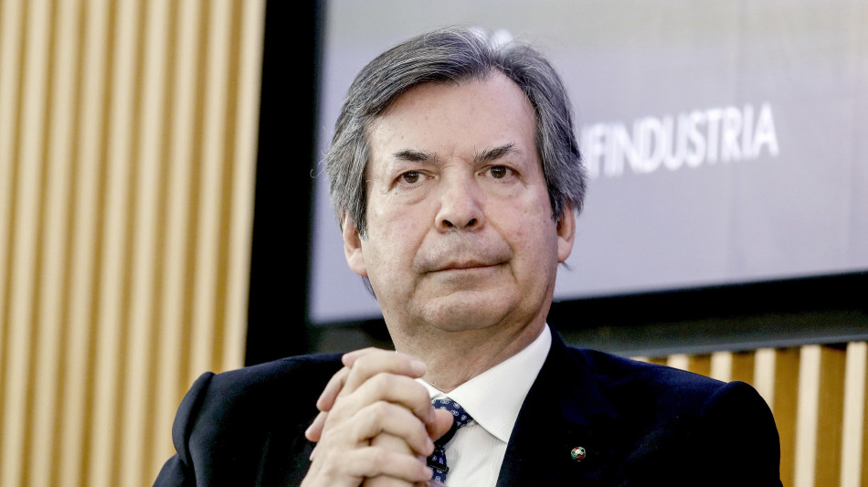 Carlo Messina miglior ceo banche europee per l'ottavo anno