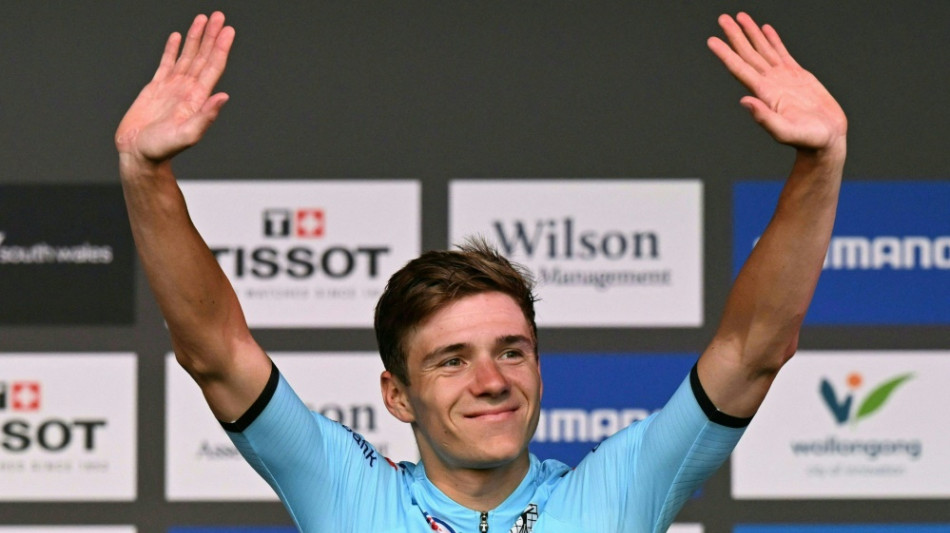 Rad-WM: Evenepoel gewinnt Stra&szlig;enrennen als Solist