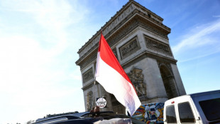 Hunderte Teilnehmer von Pariser Protestkonvoi machen sich auf den Weg nach Br&uuml;ssel