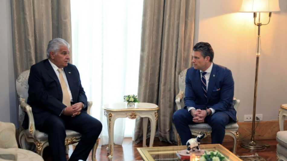 EEUU advierte que "no permitirá" influencia de China en canal de Panamá