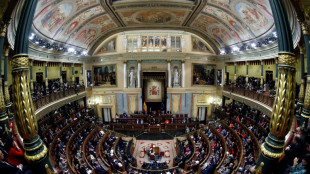 Nova legislatura na Espanha come&ccedil;a sob total incerteza