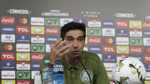 Palmeiras renova com Abel Ferreira até 2027
