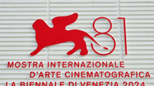 La Mostra de Venise l&egrave;ve le rideau avec le retour de Beetlejuice