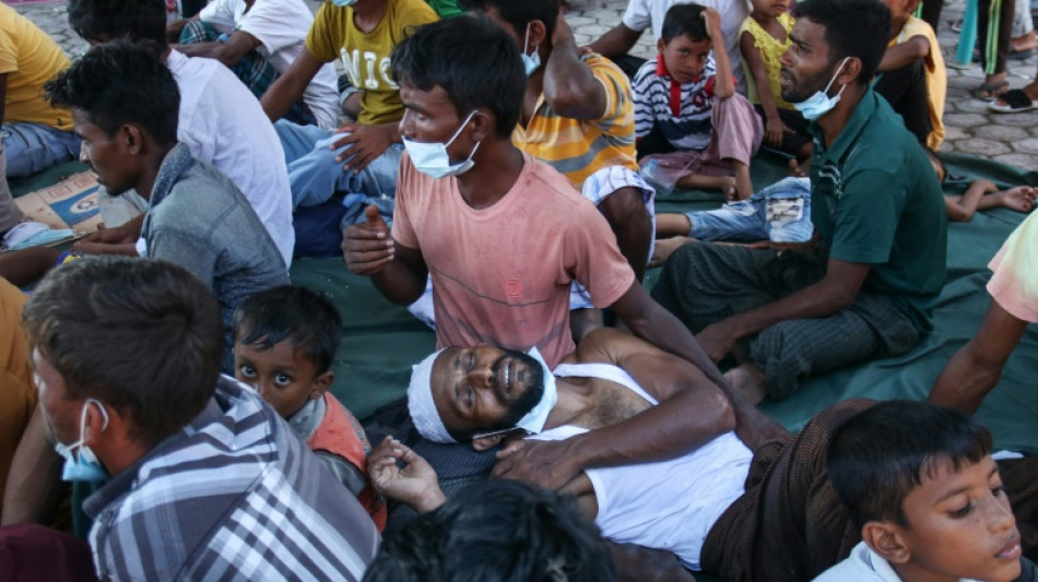 Indon&eacute;sie: nouvelle arriv&eacute;e massive de r&eacute;fugi&eacute;s rohingyas par la mer 