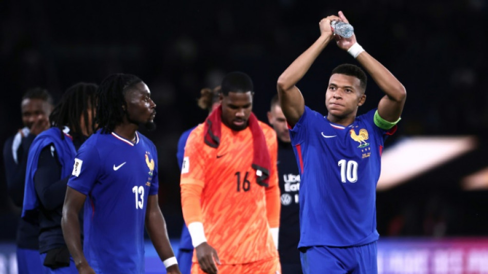 França sofre, mas vence Islândia de virada (2-1) nas Eliminatórias