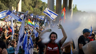 Pol&ecirc;mica reforma judicial agrava crise em Israel