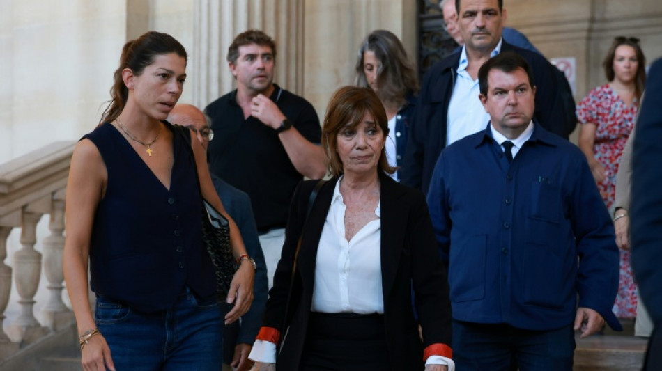 La viuda de Aramburu pide "responsabilidad" en juicio por asesinato del exrugbier