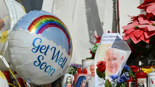 El papa Francisco, a&uacute;n en "estado cr&iacute;tico", pas&oacute; una "buena noche"