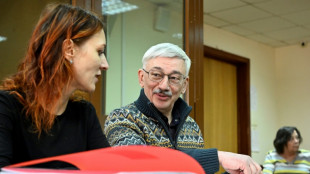 Russie: le procureur requiert pr&egrave;s de trois ans de prison contre le dissident Orlov