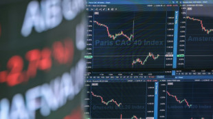 Les march&eacute;s financiers encaissent l'escalade commerciale entre P&eacute;kin et Washington