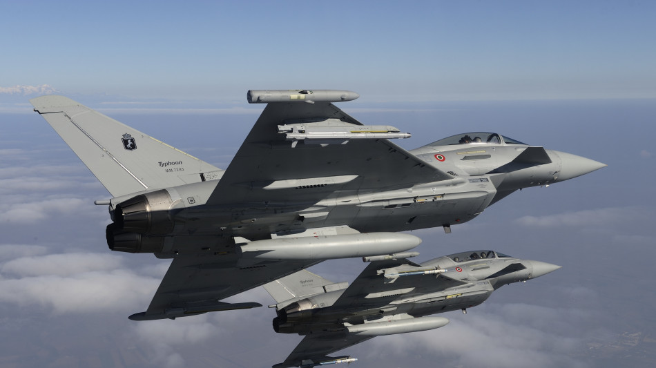 Eurofighter, la Germania ufficializza l'ordine per 20 caccia