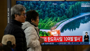 Corea del Norte lanza "una docena" de misiles bal&iacute;sticos hacia el mar del Este