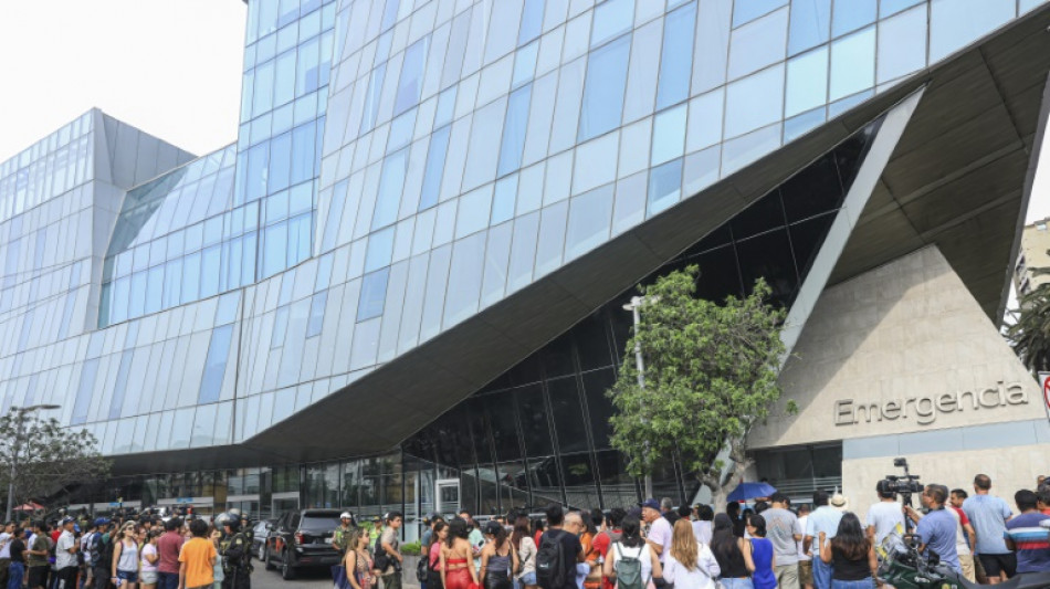 Autoridades peruanas investigam vazamento de dados m&eacute;dicos de Shakira