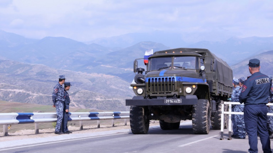 Nagorny Karabakh: les s&eacute;paratistes n&eacute;gocient le retrait de leurs troupes et rendent les armes