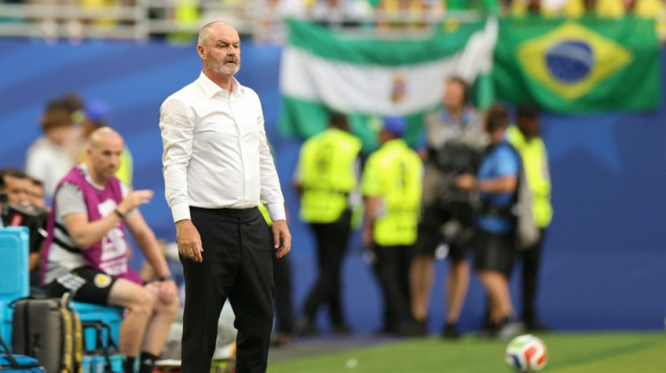 Scotland boss Clarke resigns after World Cup exit confirmed