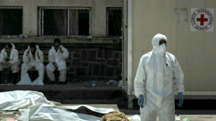 Dezenas de corpos aguardam para ser identificados no necrotério de Sweida