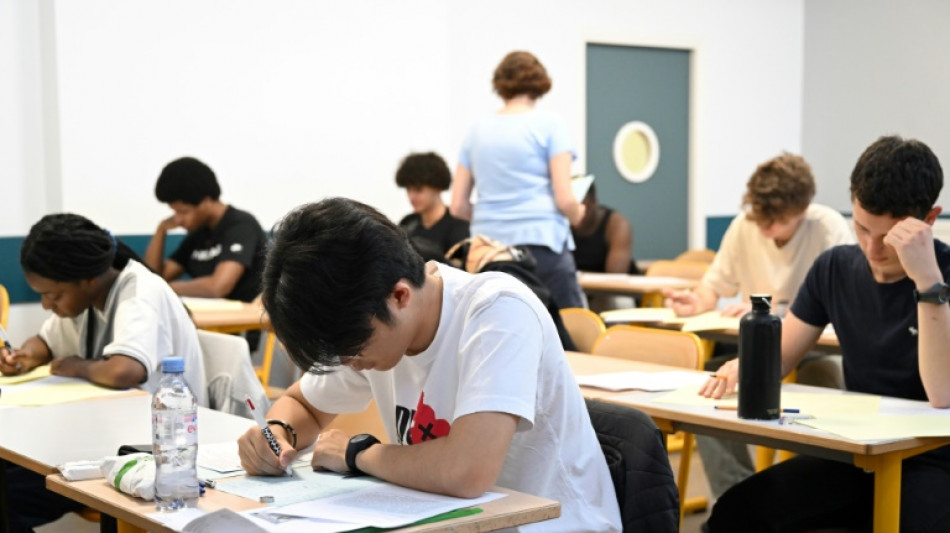Education: "baisse in&eacute;dite" des r&eacute;sultats de l'&eacute;tude Pisa, y compris pour la France