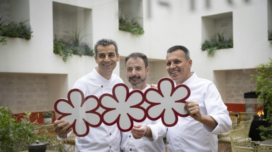 La Gu&iacute;a Michelin Espa&ntilde;a suma dos nuevos restaurantes con tres estrellas