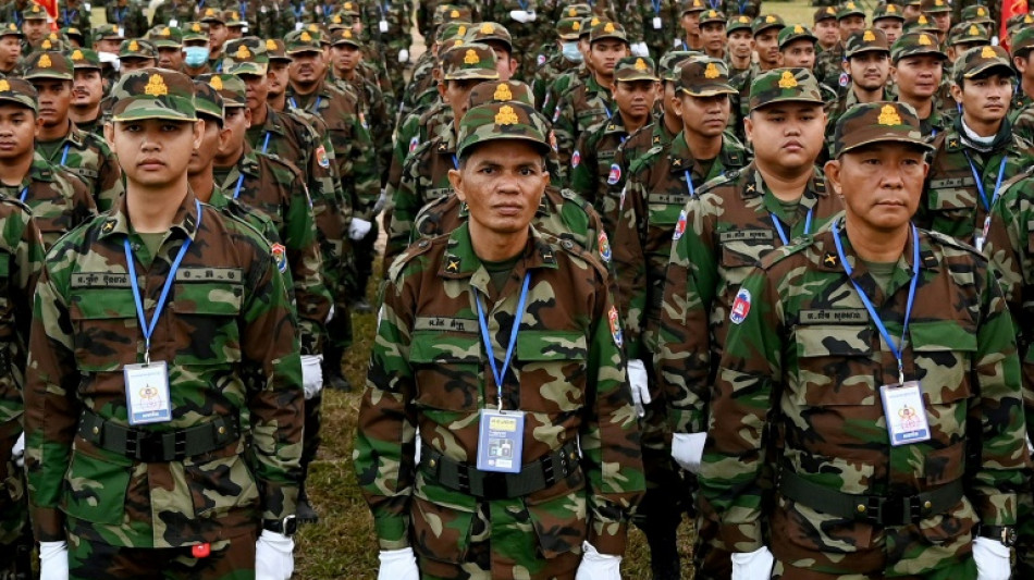 Cambodge: les jeunes partagés sur le service militaire obligatoire