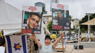 La Croce Rossa ha preso in consegna da Hamas il rapito Usa