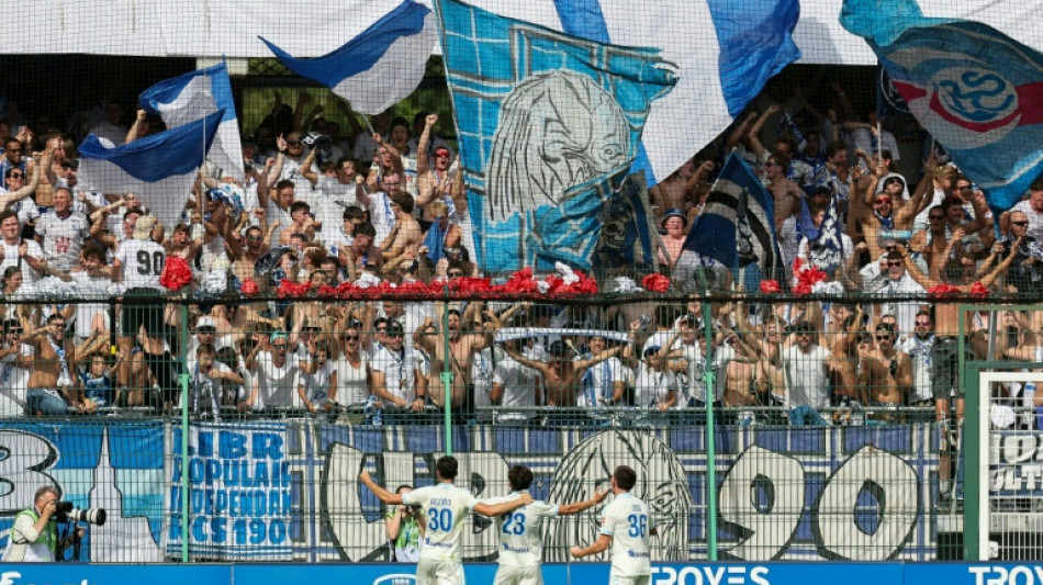 Strasbourg hit Troyes for six as Amo-Ameyaw sparkles