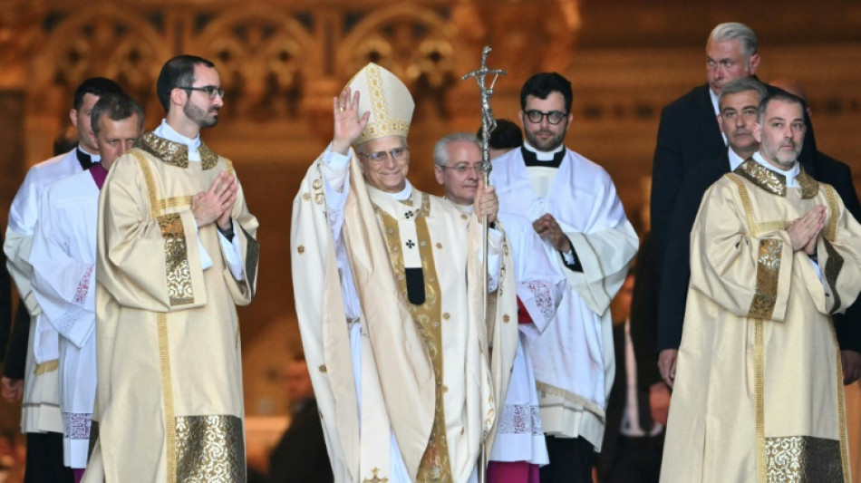 El papa toma posesi&oacute;n de su c&aacute;tedra de obispo de Roma en la bas&iacute;lica de San Juan de Letr&aacute;n