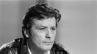 Loin des projecteurs, Alain Delon sera inhum&eacute; samedi en toute intimit&eacute; dans sa propri&eacute;t&eacute;