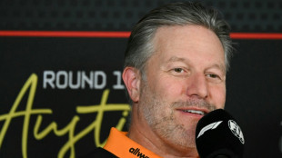 Chefe da McLaren diz que prefere perder título a fazer jogo de equipe