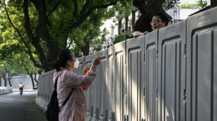 Pek&iacute;n levanta las restricciones contra el covid