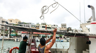 El tifón Podul se intensifica cerca de Taiwán y obliga a miles a buscar refugio