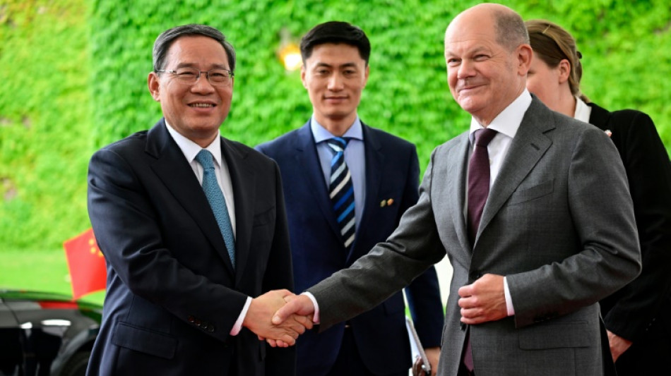 Le Premier ministre chinois re&ccedil;u par Scholz, test pour les relations entre P&eacute;kin et Berlin