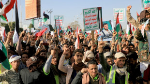 Frappes au Y&eacute;men: des centaines de milliers de manifestants &agrave; Sanaa