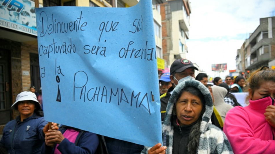 Quinhentos ind&iacute;genas e camponeses protestam no Equador contra viol&ecirc;ncia do narcotr&aacute;fico