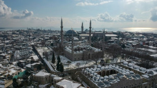 Una veintena de muertos por alcohol adulterado en Turqu&iacute;a