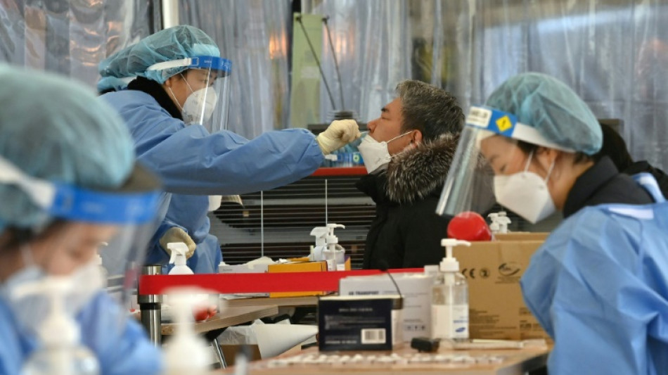 S&uuml;dkorea r&uuml;ckt wegen Omikron von vielger&uuml;hmter Corona-Strategie ab