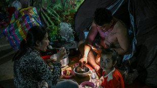 Camboja fecha passagens de fronteira com Tailândia devido a confrontos mortais