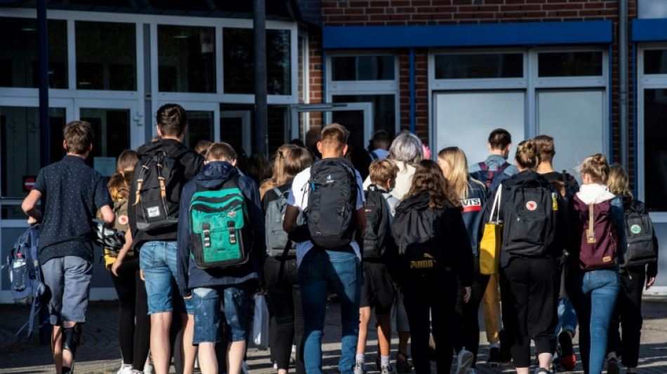 Ausgaben f&uuml;r Sch&uuml;ler pro Kopf um rund 300 Euro auf 9800 Euro gestiegen