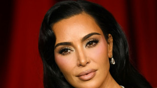 Kim Kardashian testifica en el juicio por el millonario robo que sufri&oacute; en Par&iacute;s
