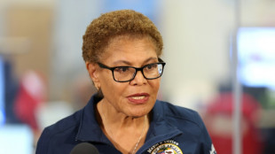 Prefeita levanta toque de recolher norturno em Los Angeles